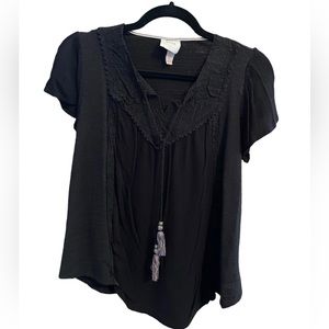 Small Knox Rose Black Flowy Top